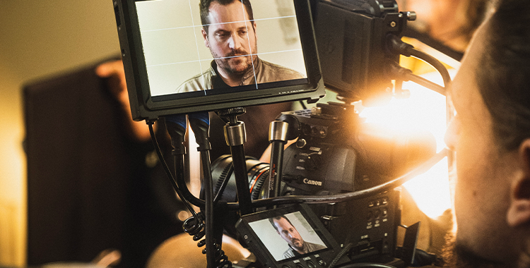 Actus école cinema ÉSEC : Que choisir : une école de cinéma et audiovisuel ou un BTS audiovisuel ?