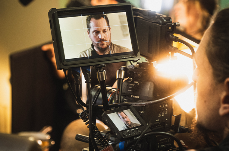 Actus école cinema ÉSEC : Que choisir : une école de cinéma et audiovisuel ou un BTS audiovisuel ?